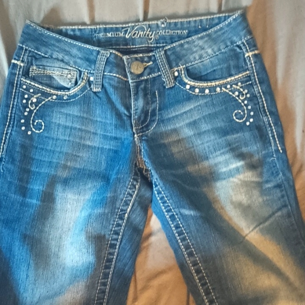 Women's jeans